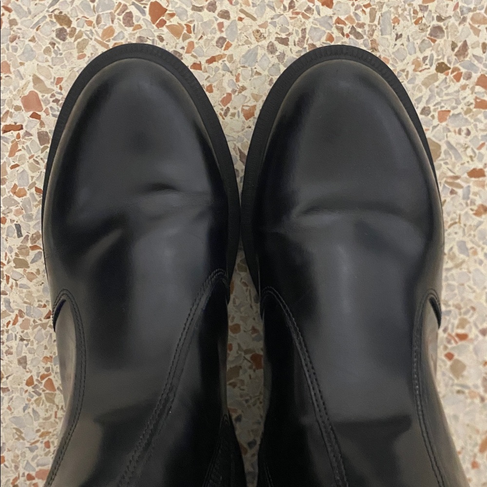 Dr. Martens Flora Chelsea Boots with Polka Dot Interior US 8/ EU 39/ UK 6 - Picture 3 of 8